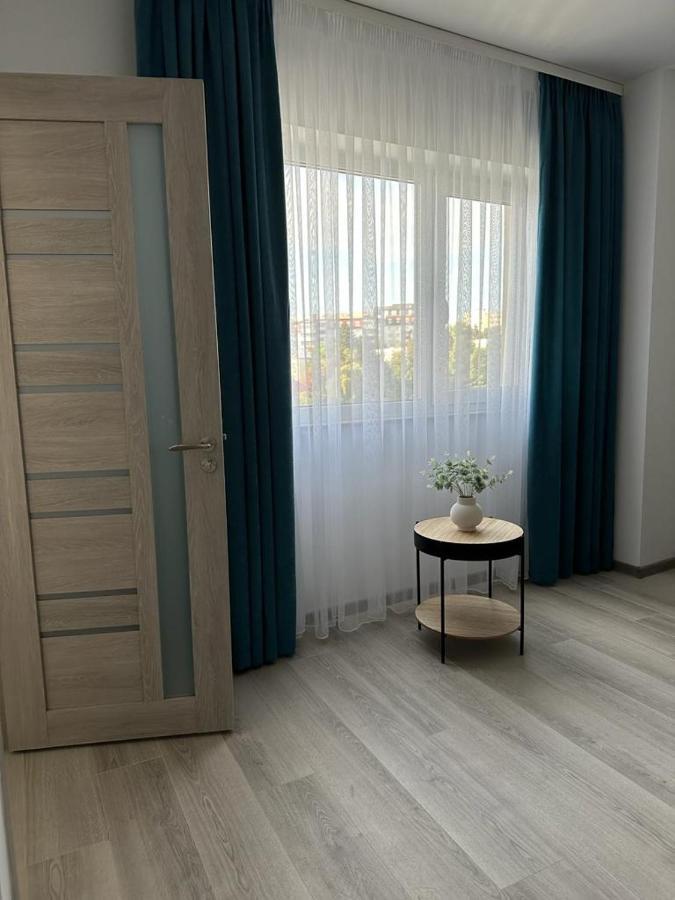 Luxury Studios Blvd. G. Enescu スチャヴァ エクステリア 写真