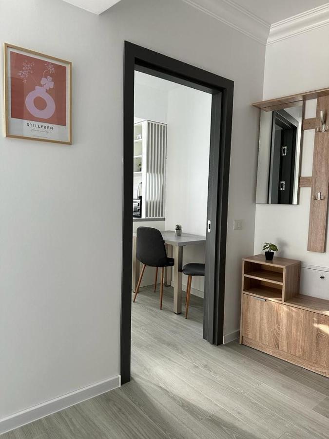 Luxury Studios Blvd. G. Enescu スチャヴァ エクステリア 写真